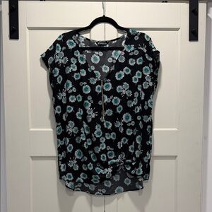 Express Black Floral Zip-Front Blouse with Teal & White Daisies